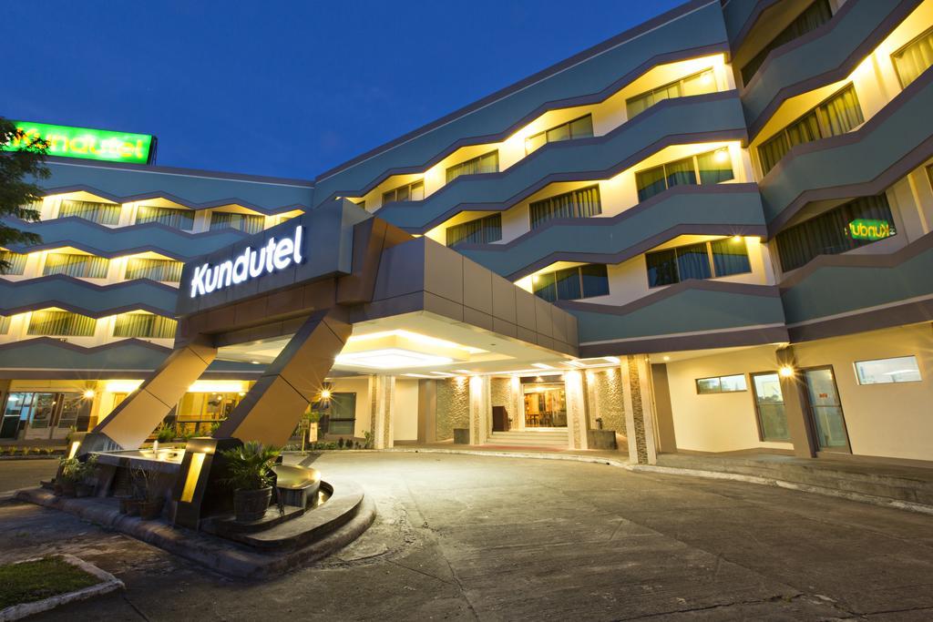 Goldenfield Kundutel Hotel Bacolod Exterior photo