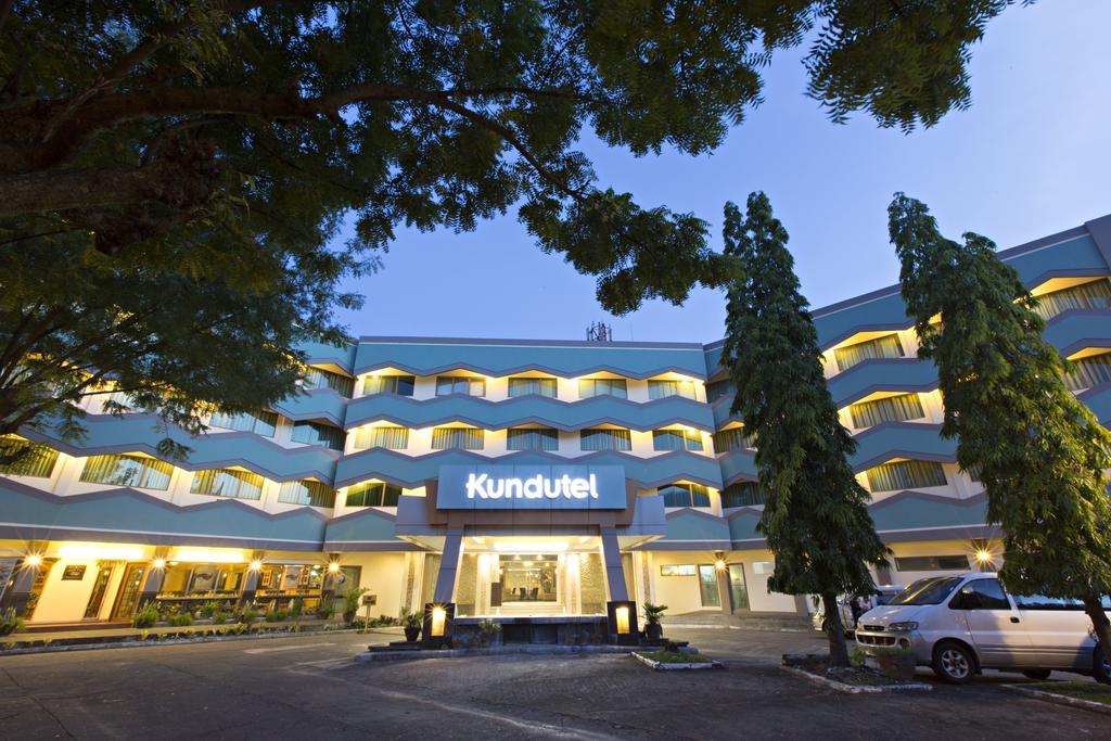 Goldenfield Kundutel Hotel Bacolod Exterior photo